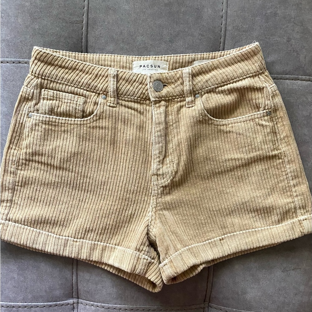 Pacsun Corduroy Mom Short. Size 25
